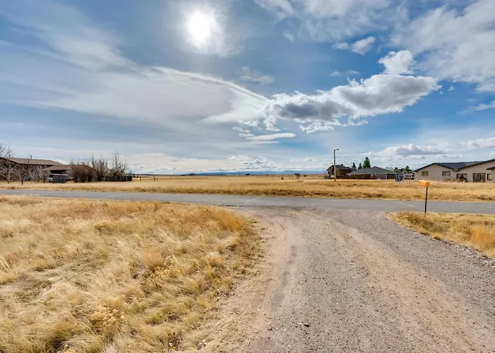 Сasa de vacaciones Charming Country In - 4 Mi To Uw! *